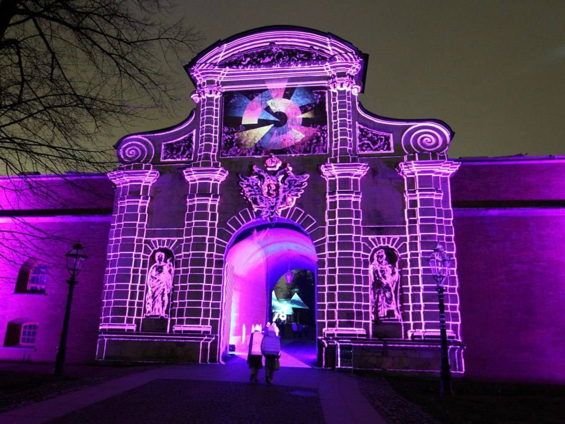 Магия света на Петропавловке