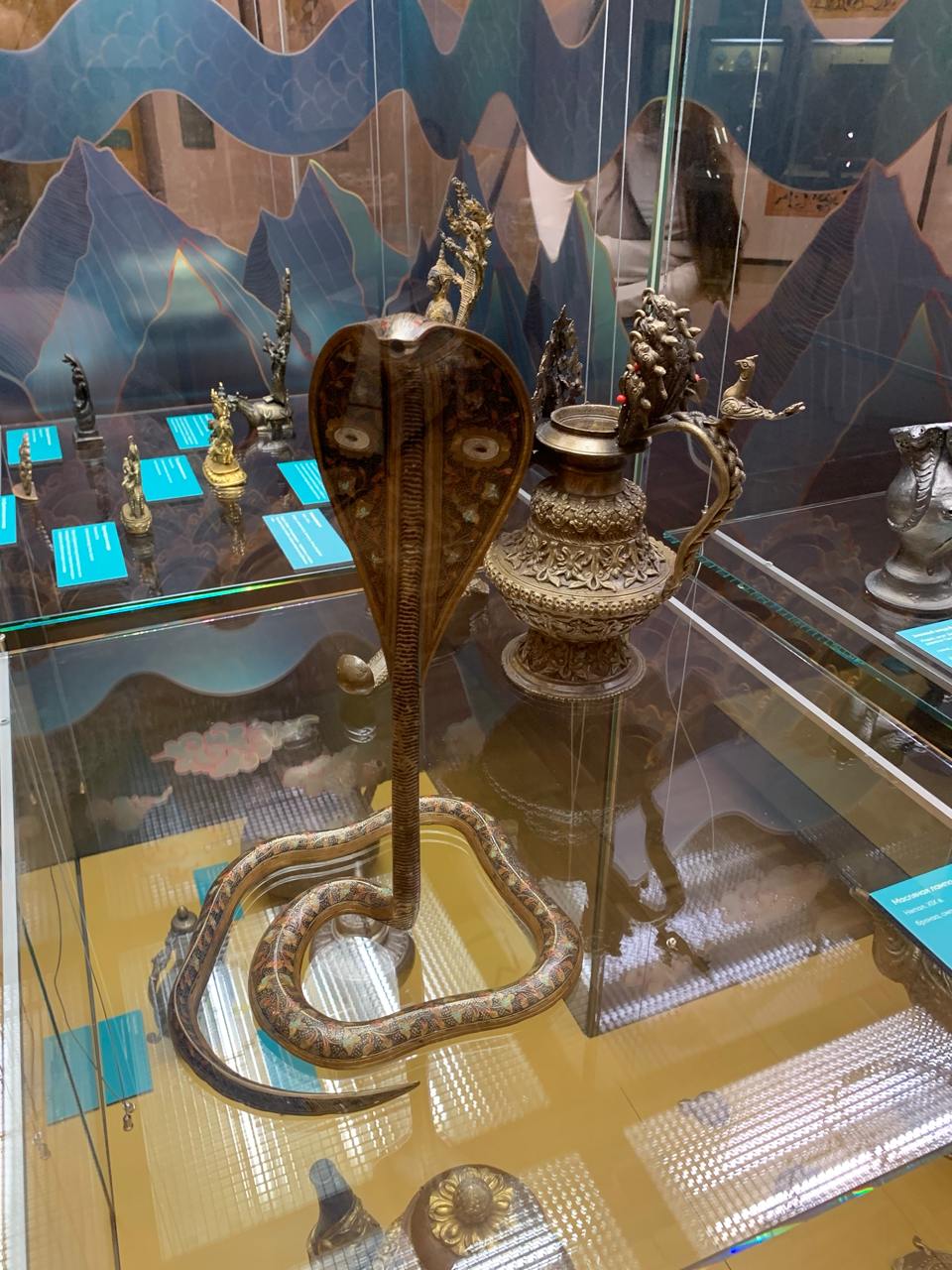 Выставки «Хорошо, что Вы зеленый…» и «Пусть расцветают все цветы»