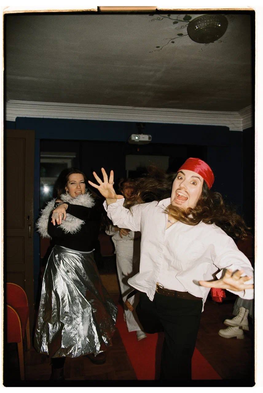 Настроение «я у мамы актер»