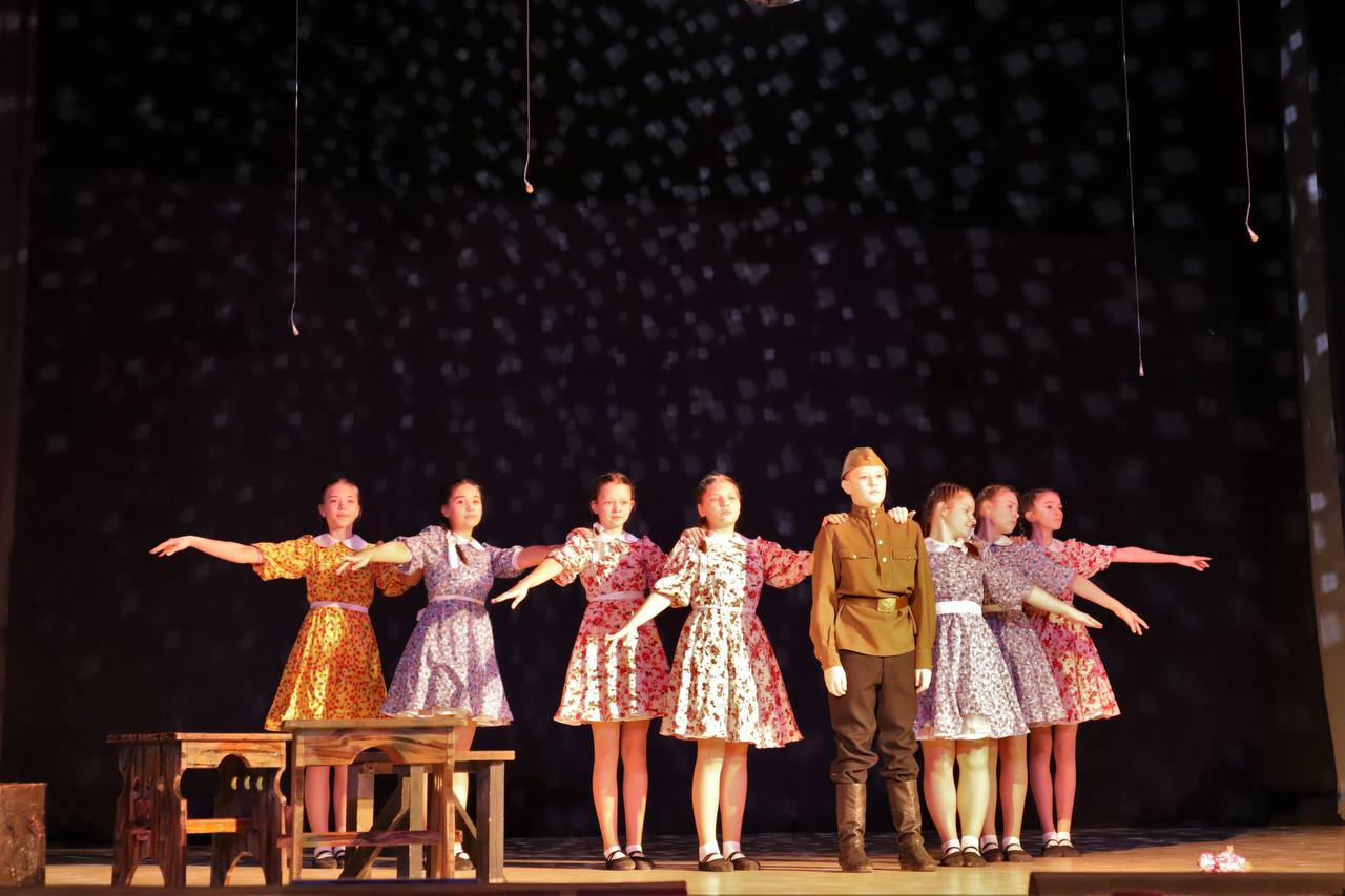 Литературно-драматический спектакль «Василёк»