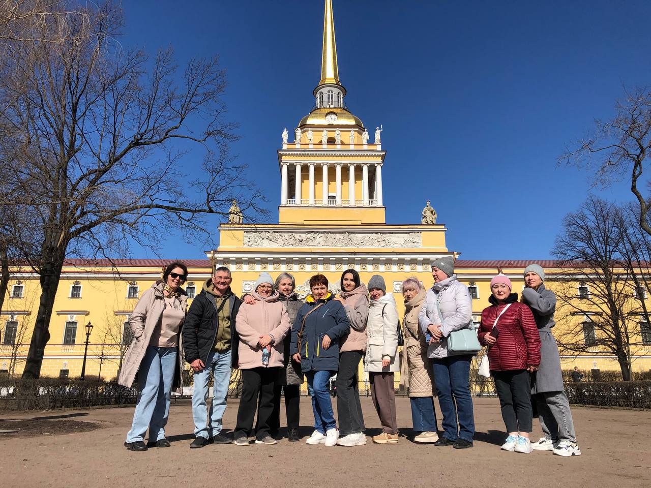 Экскурсионный автобусный тур в Санкт-Петербург