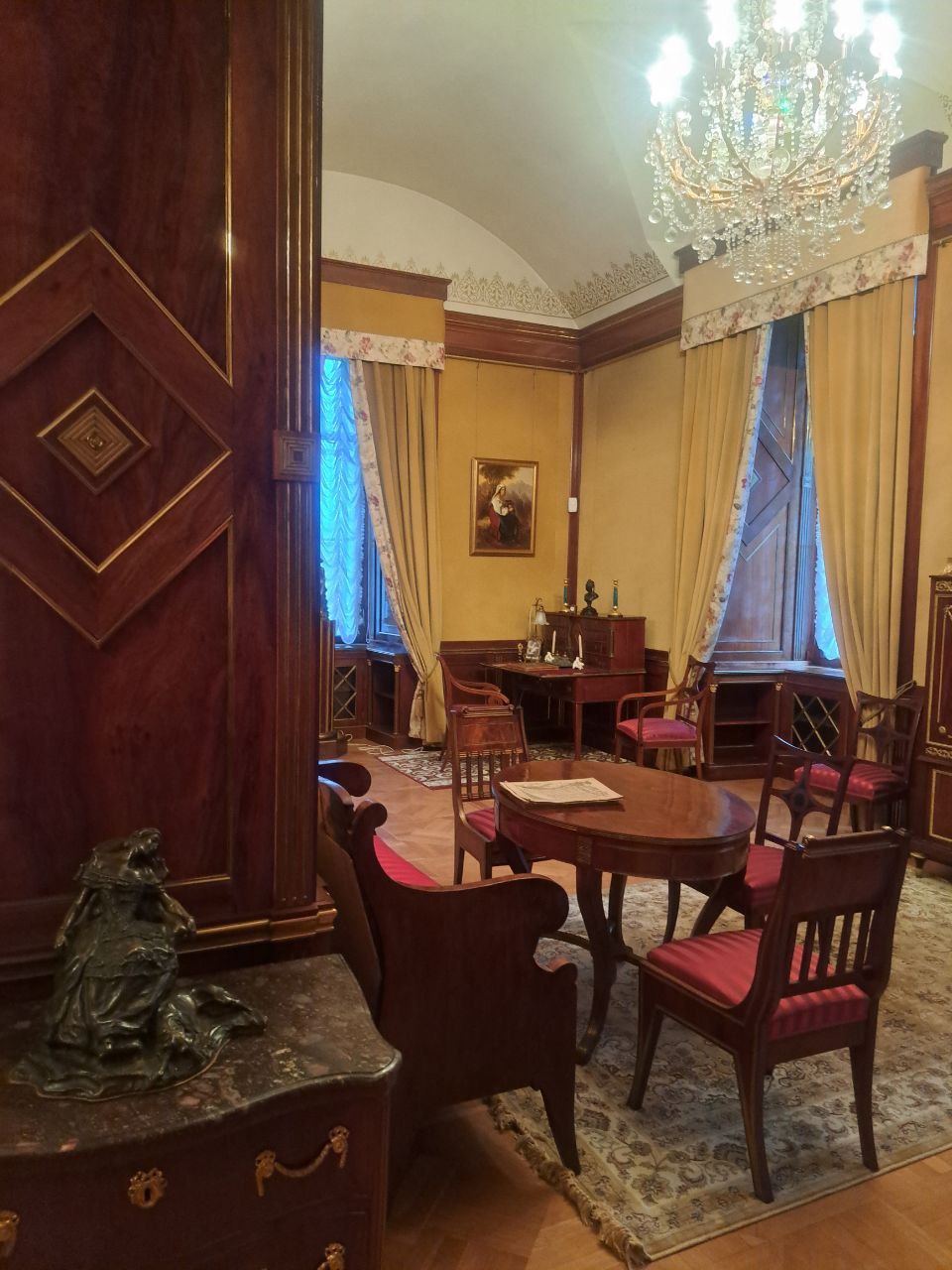 Авторская экскурсия по Мраморному дворцу с посещением покоев Великого Князя Константина Романова