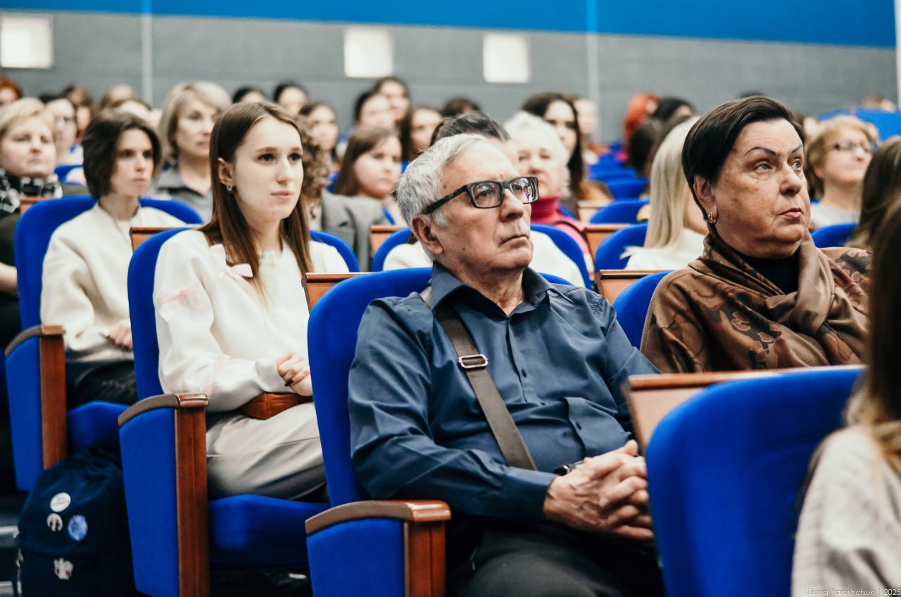 Показ видеоверсии спектакля «Дядя Ваня»