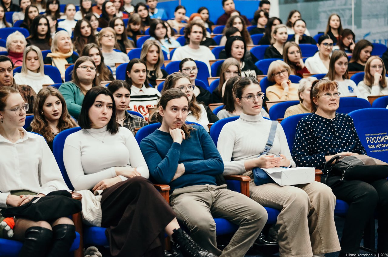 Показ видеоверсии спектакля «Дядя Ваня»