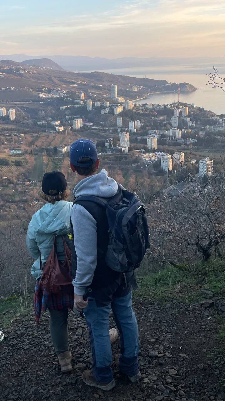 Крымские подснежники на Медведь-горе