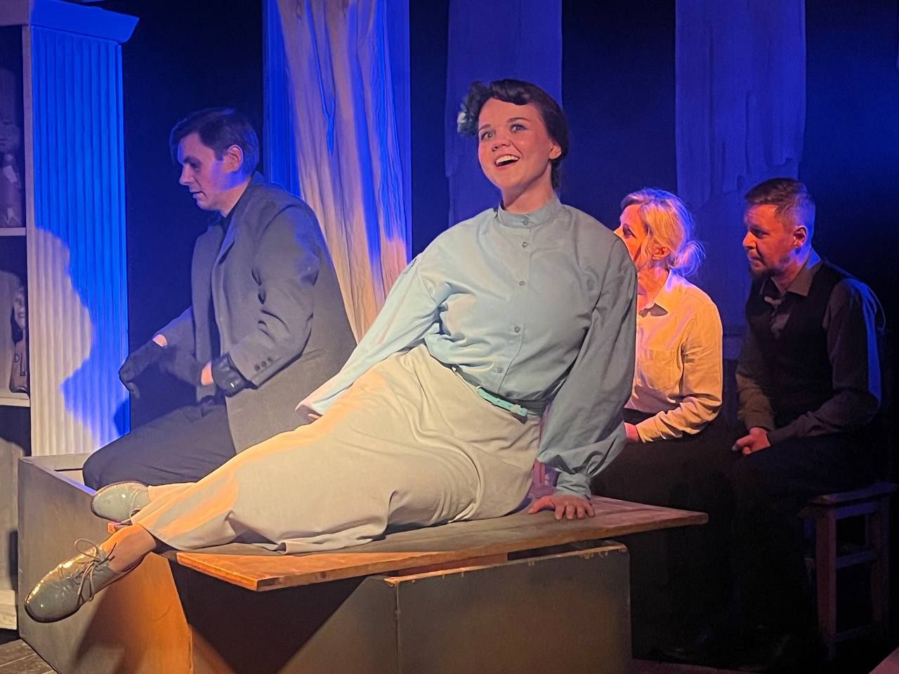 Спектакль "Человек в футляре"