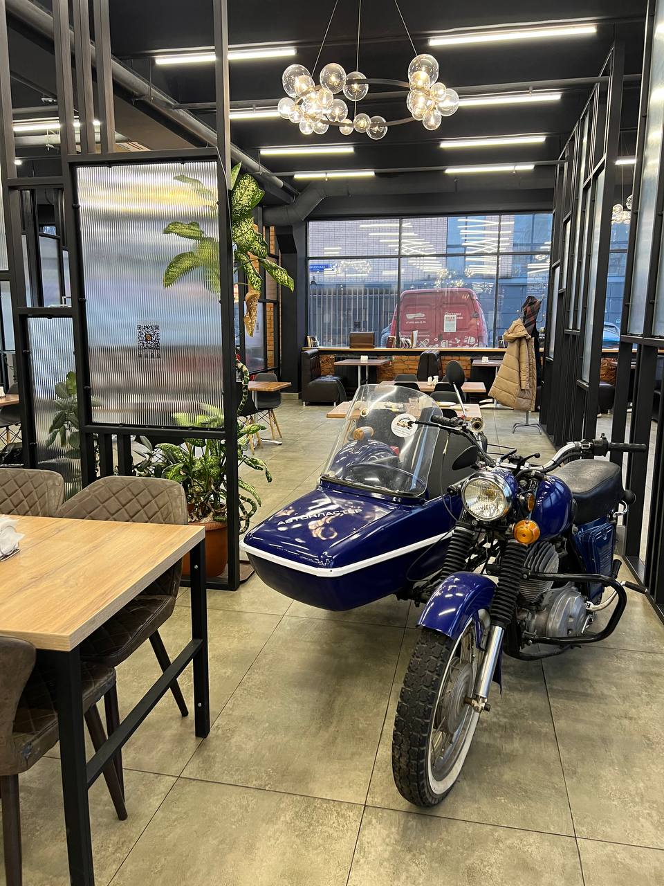 Завтрак с пользой: как нейросети облегчают жизнь и работу