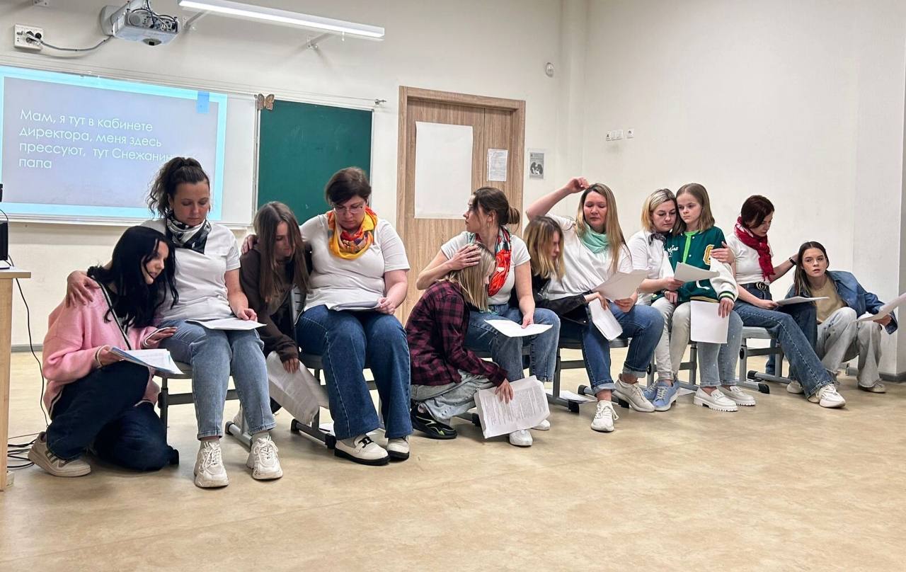 Грустная такса для мамы