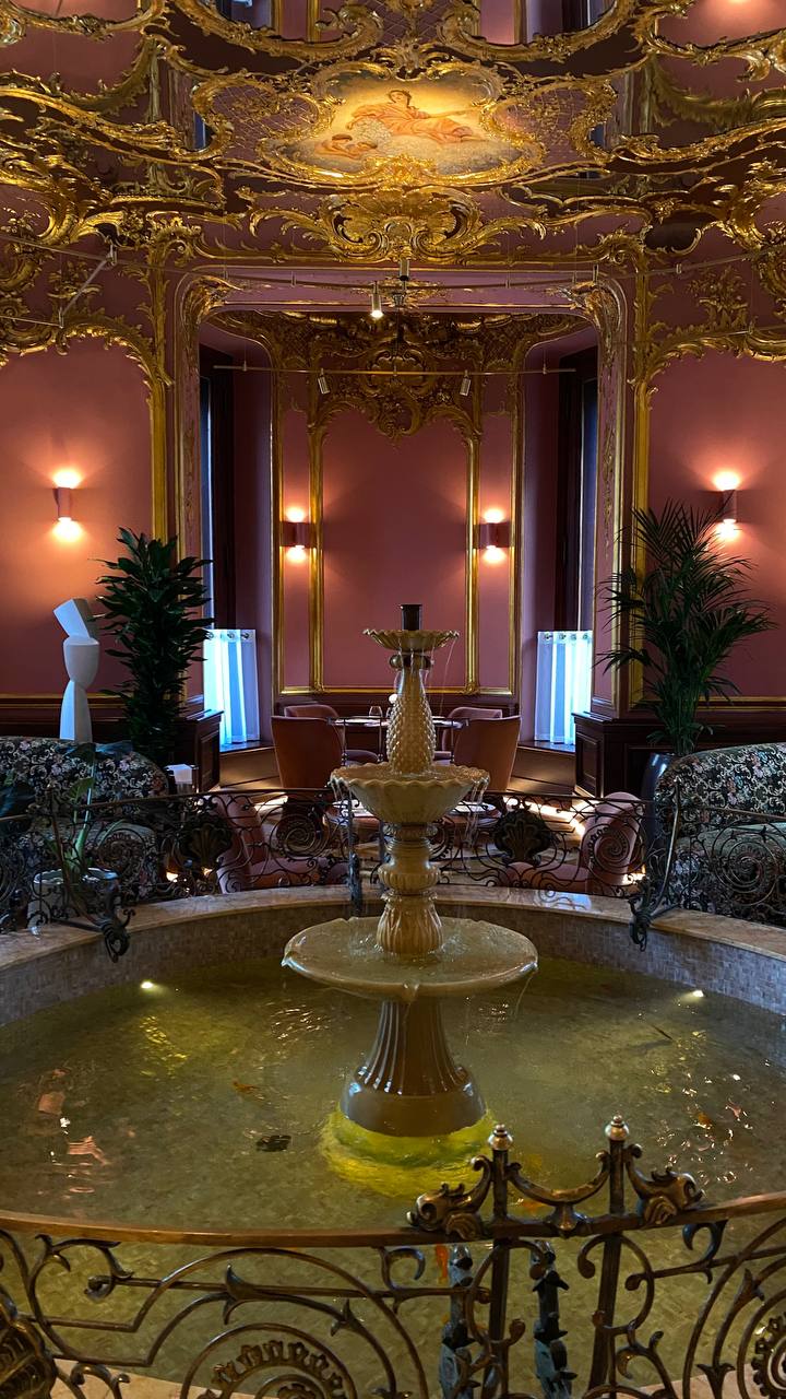 Поем пожалуй в Savoy на Кузнецком