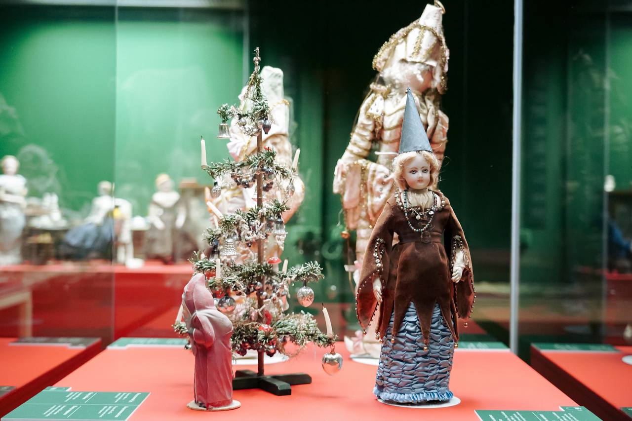 Мир куклы. Игрушки, аксессуары и куклы XIX–XX веков