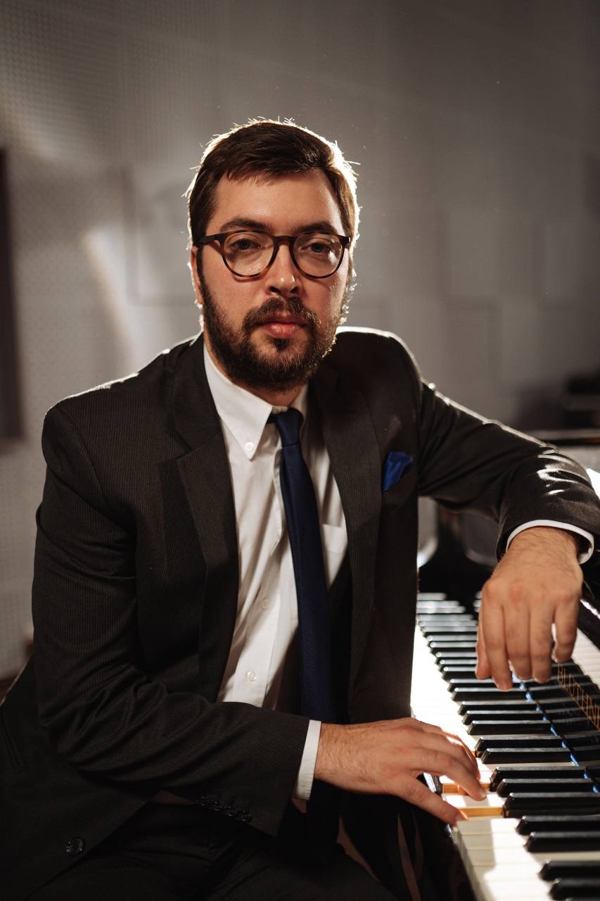 Фортепианное трио Константина Хазановича на закате солнца