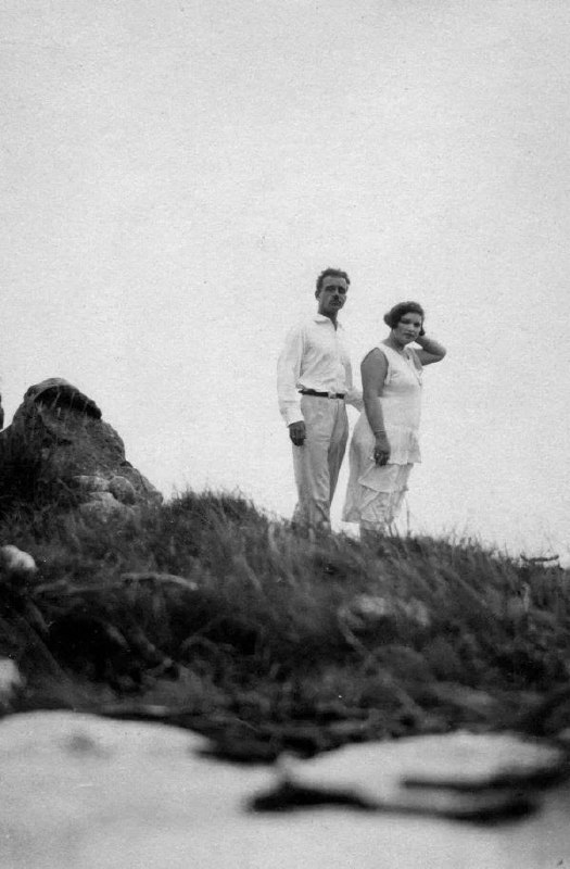 Выставки «Образы Дома Мельникова» и «Муза архитектора Мельникова»