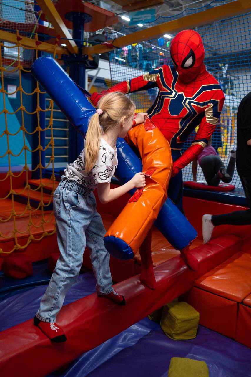 Квест «Бойцовские челленджи», Мастер-класс «Маскировка и камуфляж», Танцевальная вечеринка