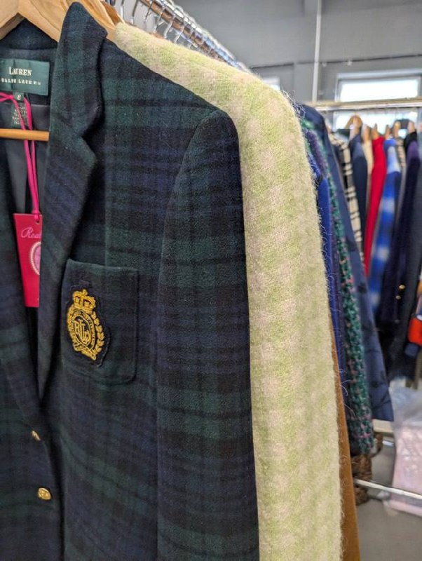 Масштабный блошиный рынок