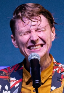 Женитьба