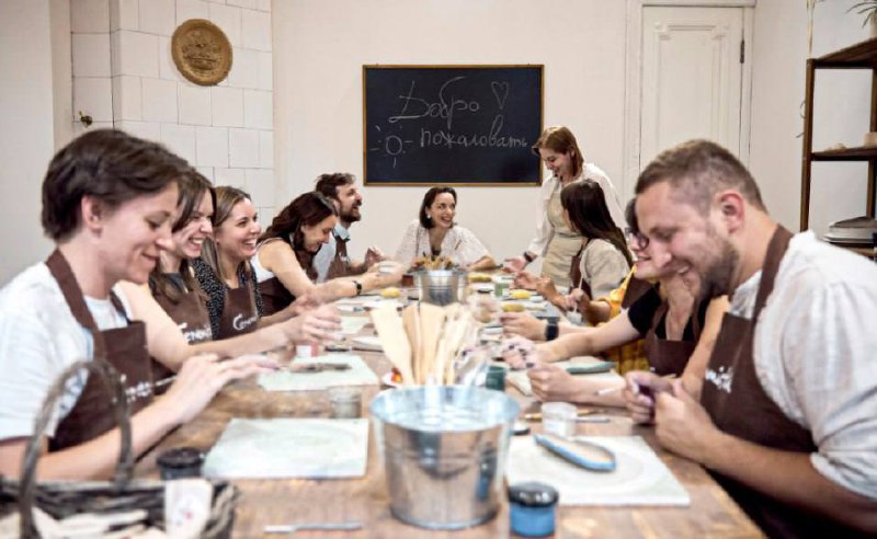 Творческие мастер-классы, арт-бранчи и лекции 8 марта