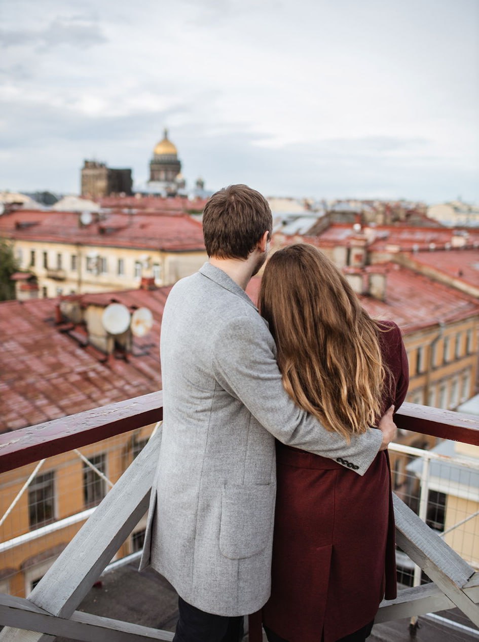 Фотосессия на питерских улочках и террасе с видом на Исаакиевский собор