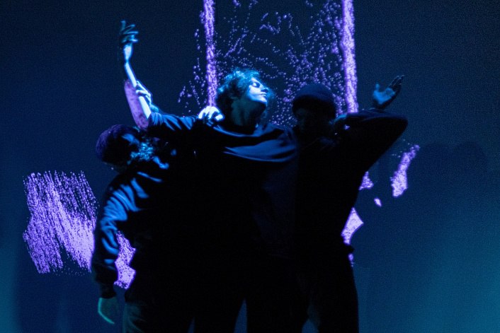 Мультимедийный спектакль «Ходъ»