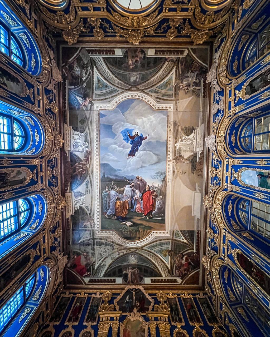 Один из самых красивых храмов