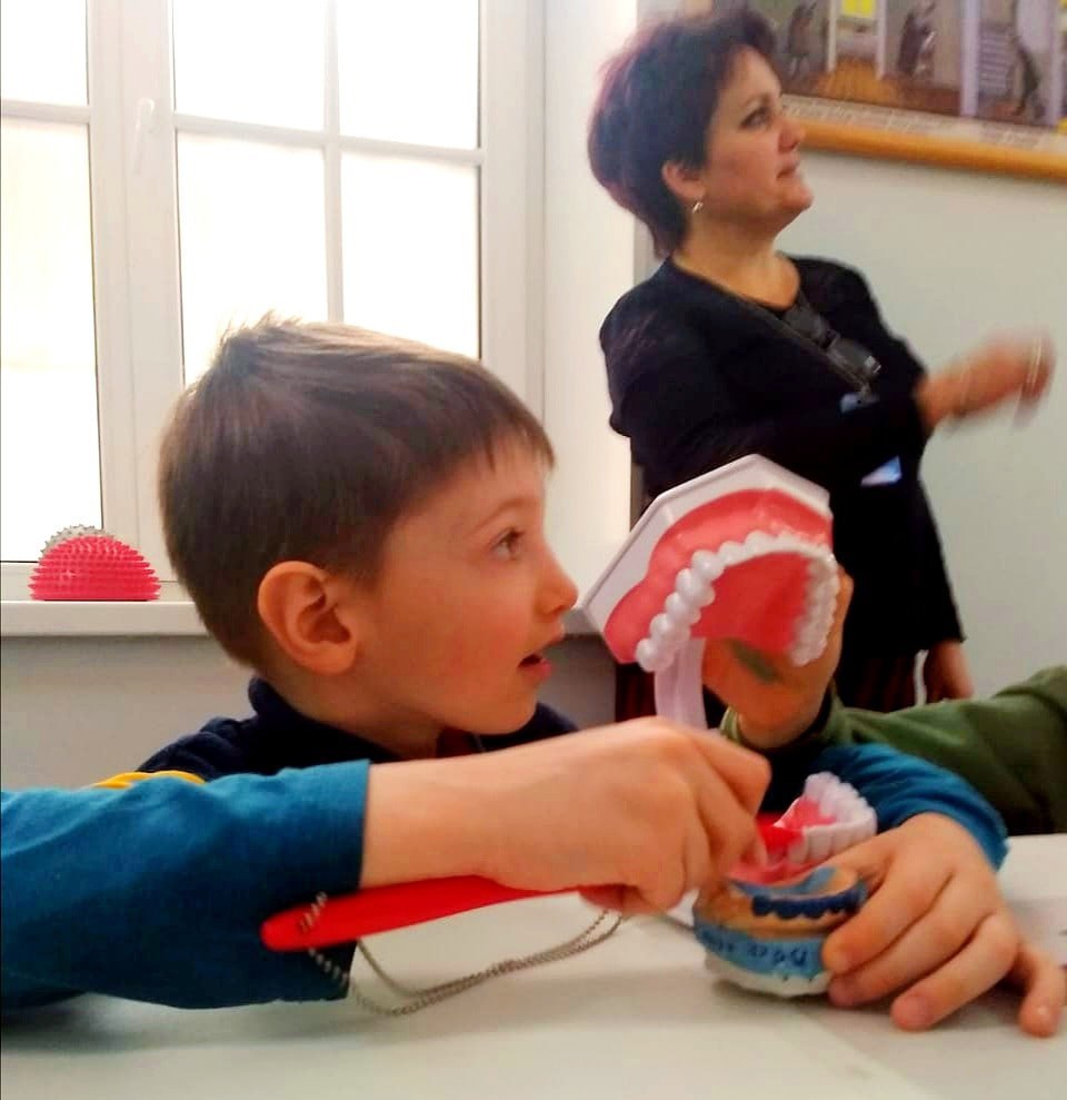 Веселые приключения здорового зуба