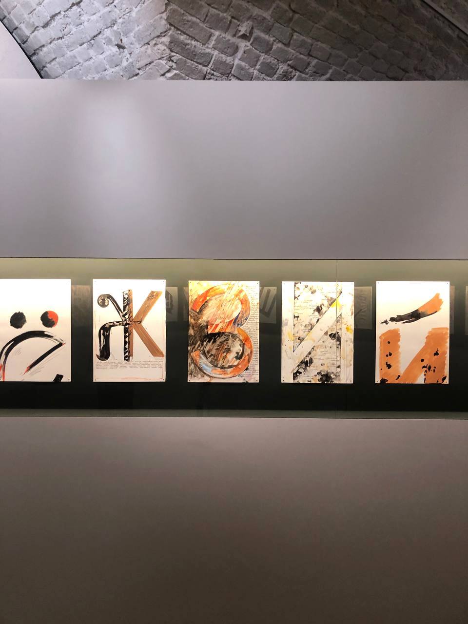 Выставка Анатолия Белкина «Буквальные связи»