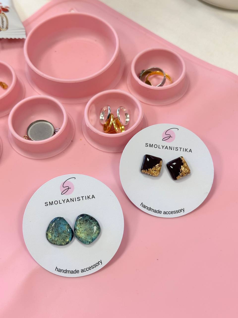 Создание украшений из УФ-смолы