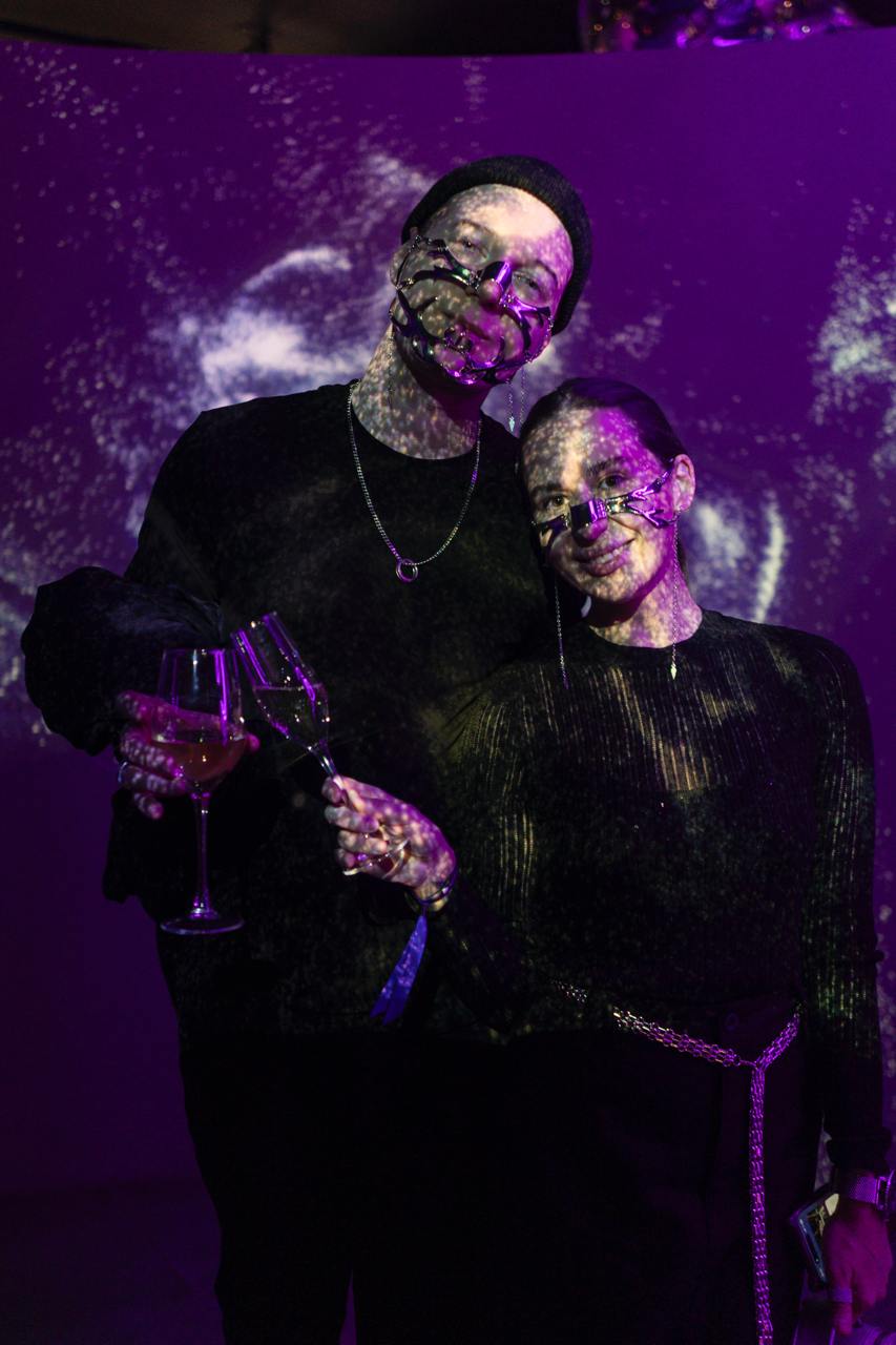 Идём трогать космос