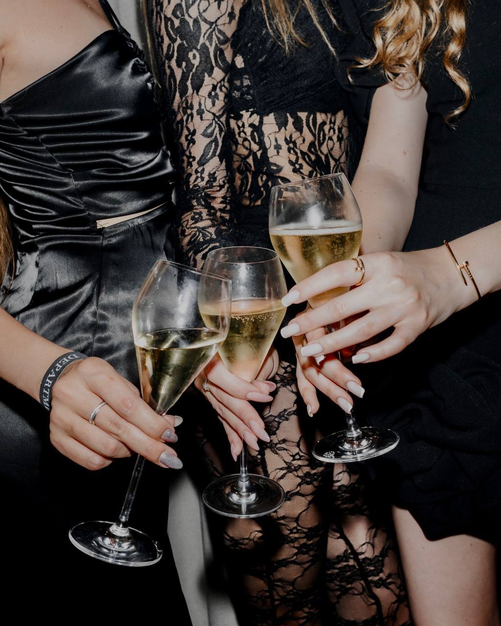 Планы на выходные от Department 57