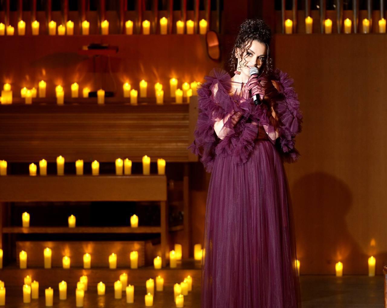 Свидание 1000 свечей и спектакль Фрида. Невероятное желание жить!