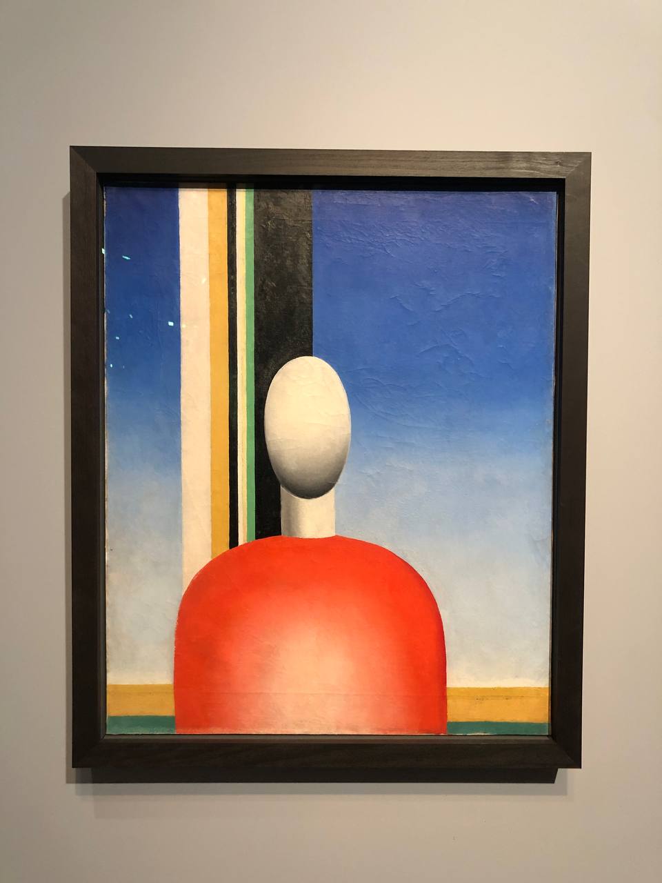 В круге цвета. Красный