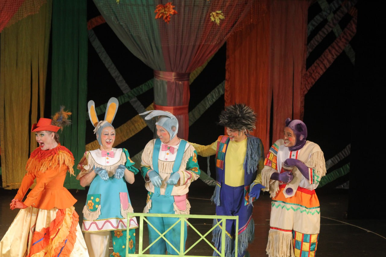 Два клёна, или Как Иванушка Бабу Ягу победил