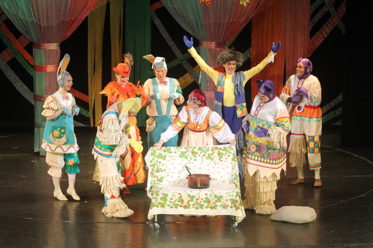 Два клёна, или Как Иванушка Бабу Ягу победил