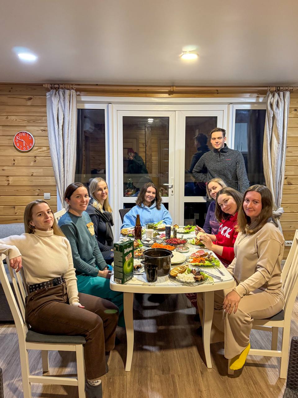 Комфорт-тур в бухты Петрова и Тасовая