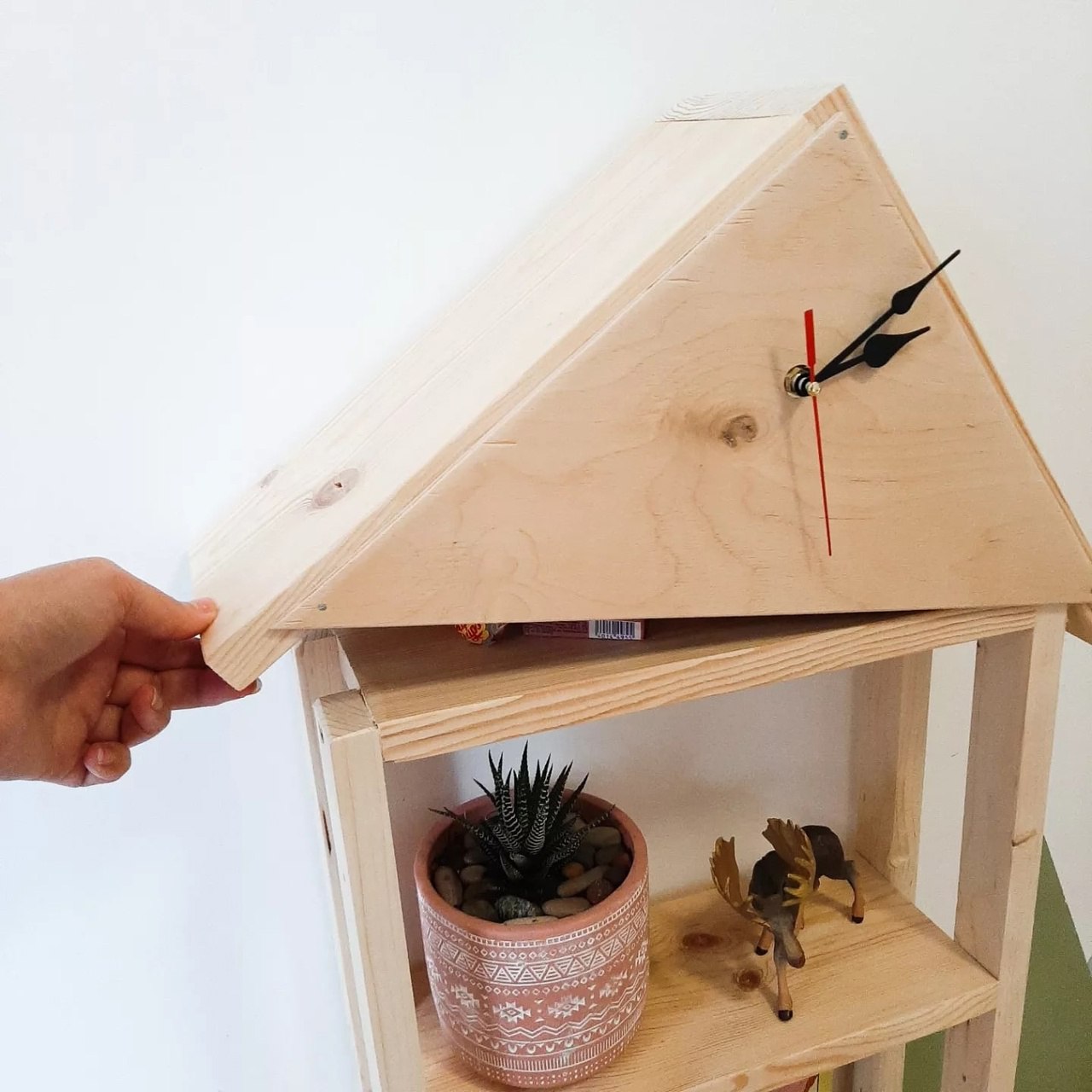 БАШНЯ С ЧАСАМИ