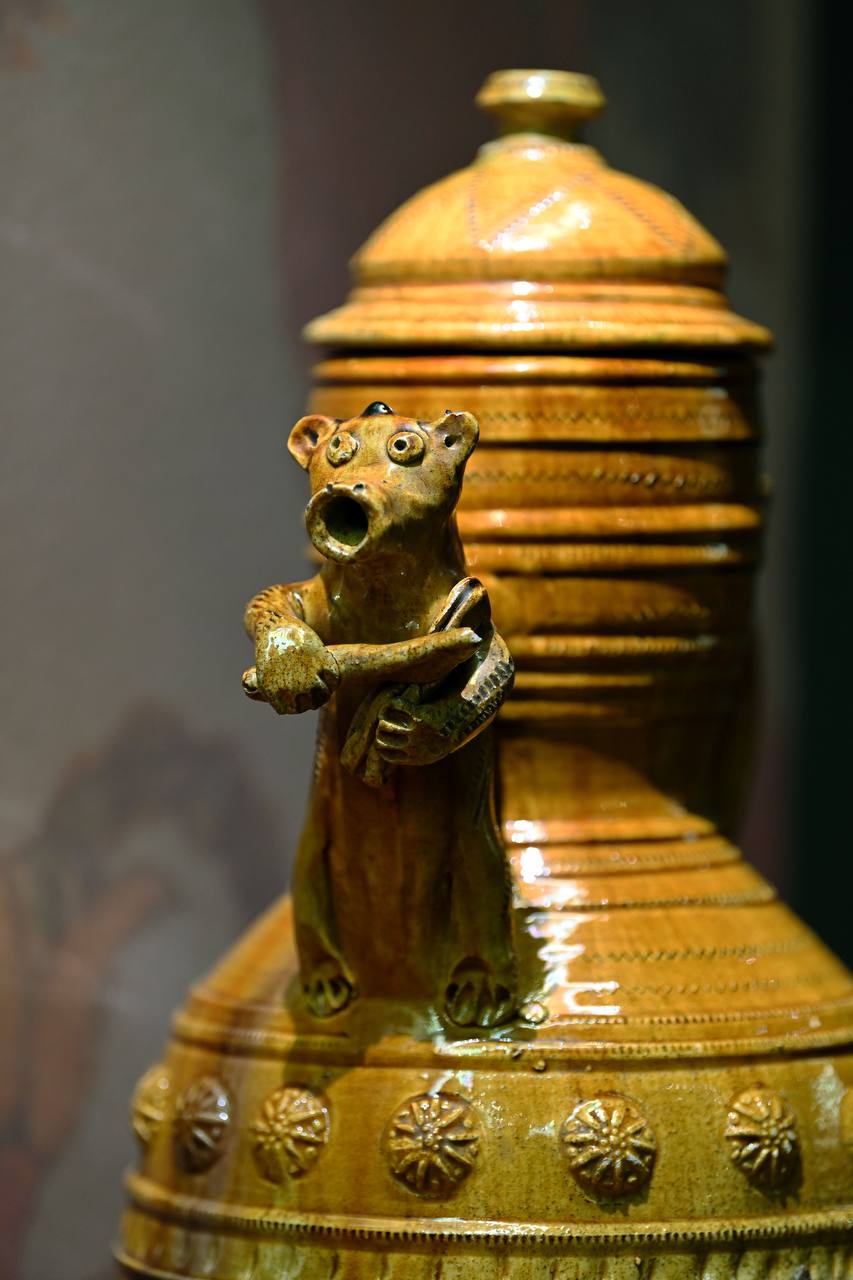 Выставка «Сказочные образы в русской керамике»