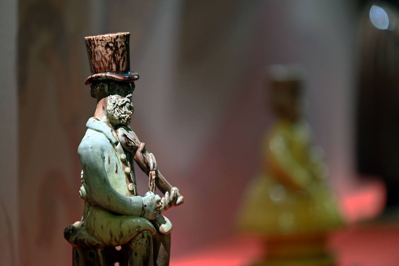 Выставка «Сказочные образы в русской керамике»