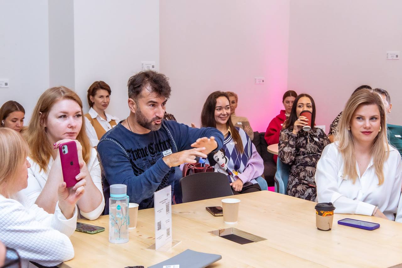 Сообщество СВОИ: возможности на открытом микрофоне