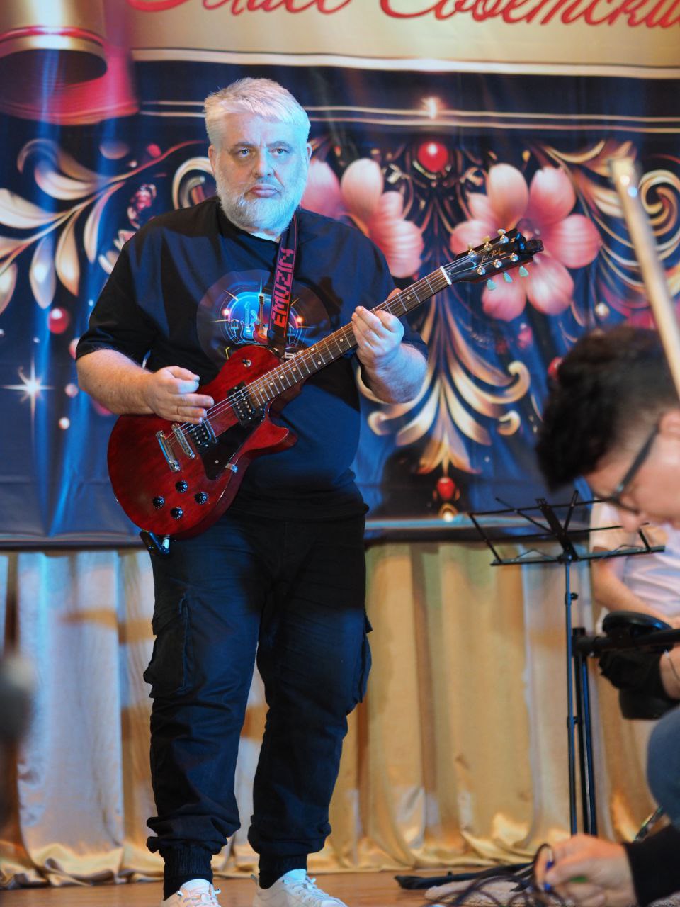 Кавер-группа "Крупный план"