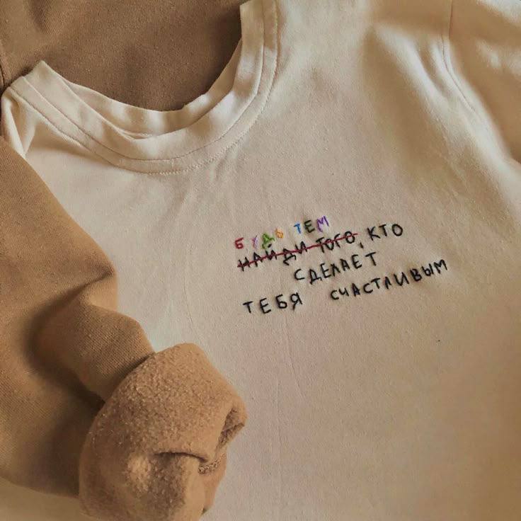 мастер-класс по росписи футболок акриловыми маркерами