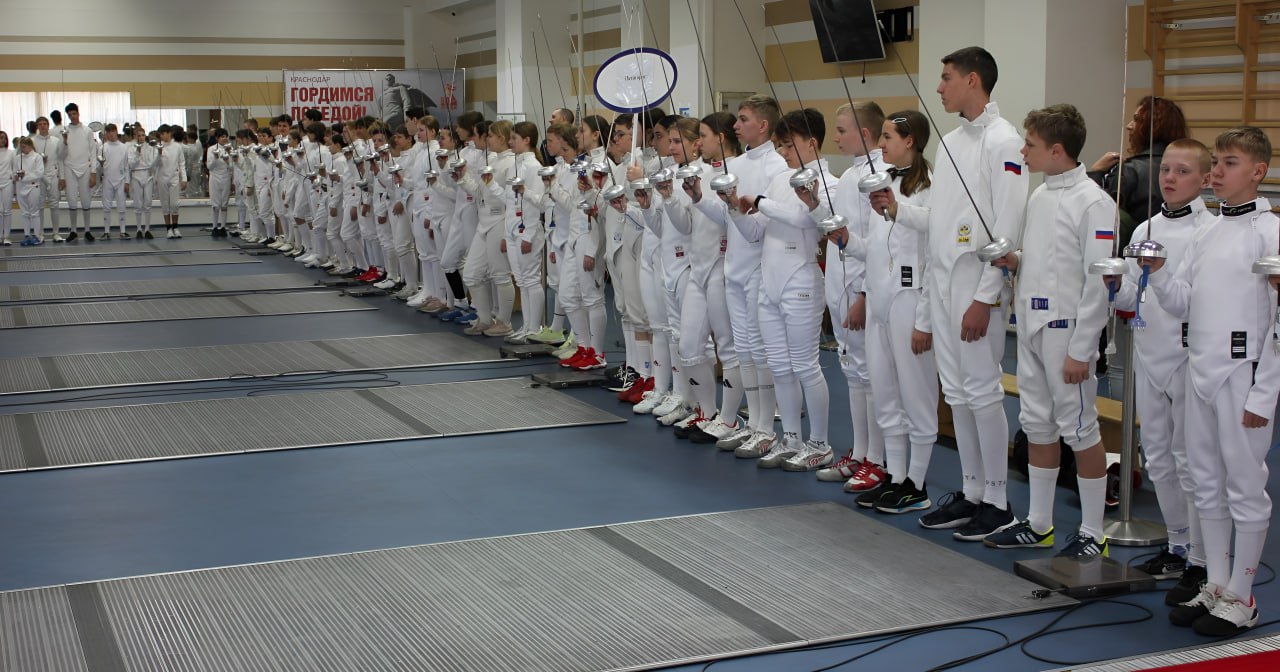 Городское первенство по фехтованию