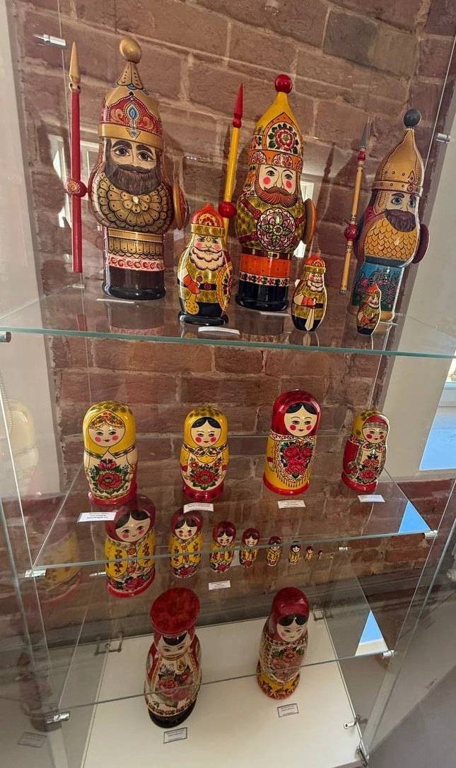Выставка народных художественных промыслов