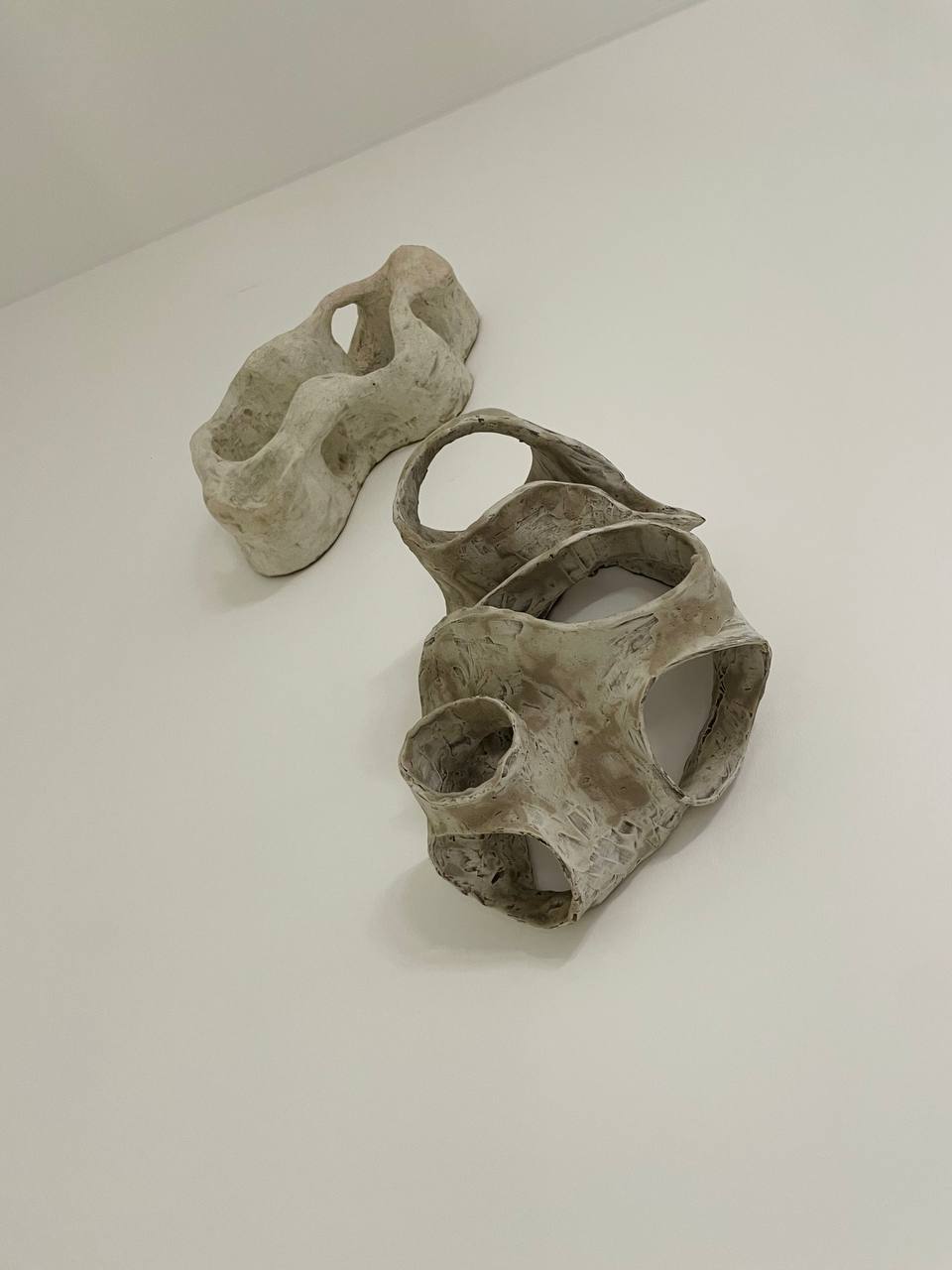 Коллаб Open You Gallery и нового кофено-ювелирного пространства Caviar