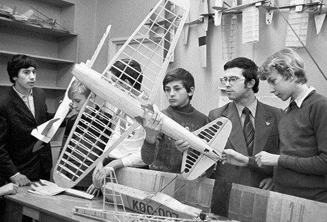 лекция «Инженерно-технические виды спорта: мир авиаспорта и его возможности»