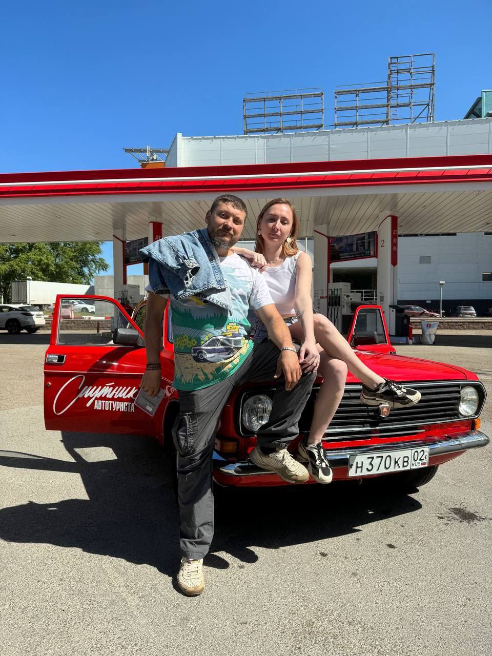 Честный исторический автопробег на Волге 2410 с прицепом-палаткой «Скиф»