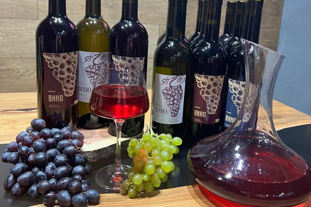 В гостях у винодела: дегустации, улитки и живопись вином