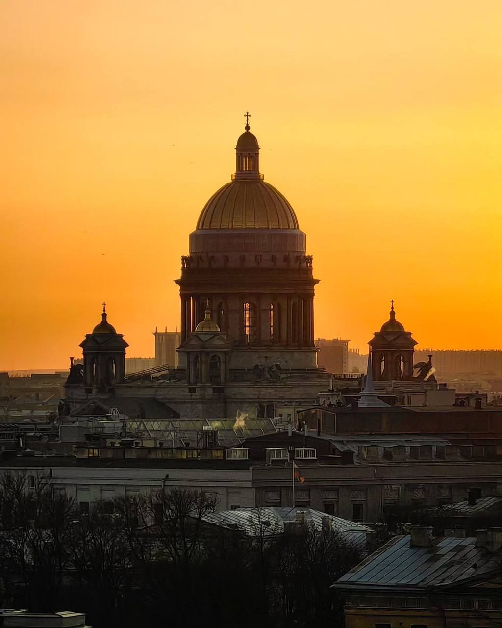 Весенний Петербург с высоты