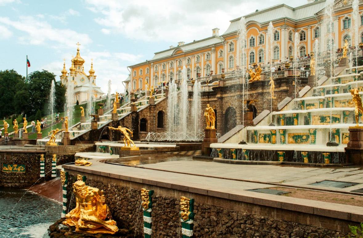 Фонтаны Петергофа возвращаются