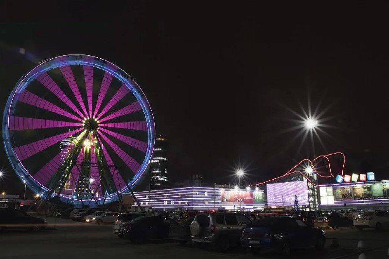 Бесплатное катание на колесе обозрения