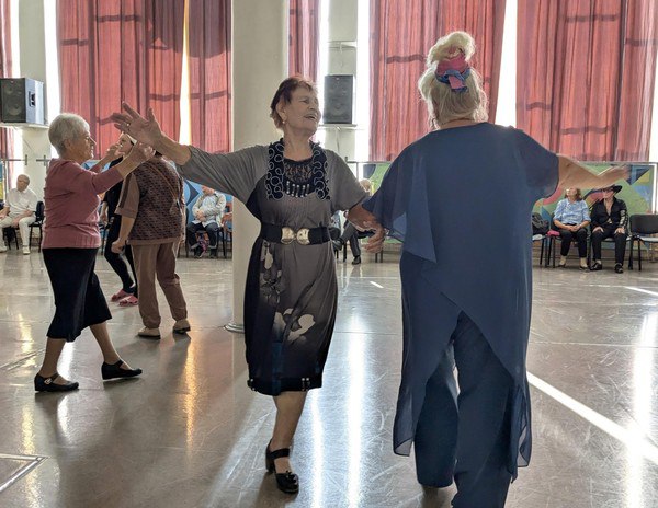 Танцевальная программа "Движение – жизнь!"