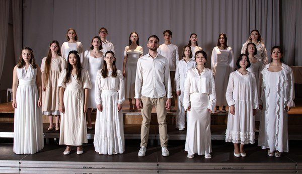 Слышу ли песни звуки